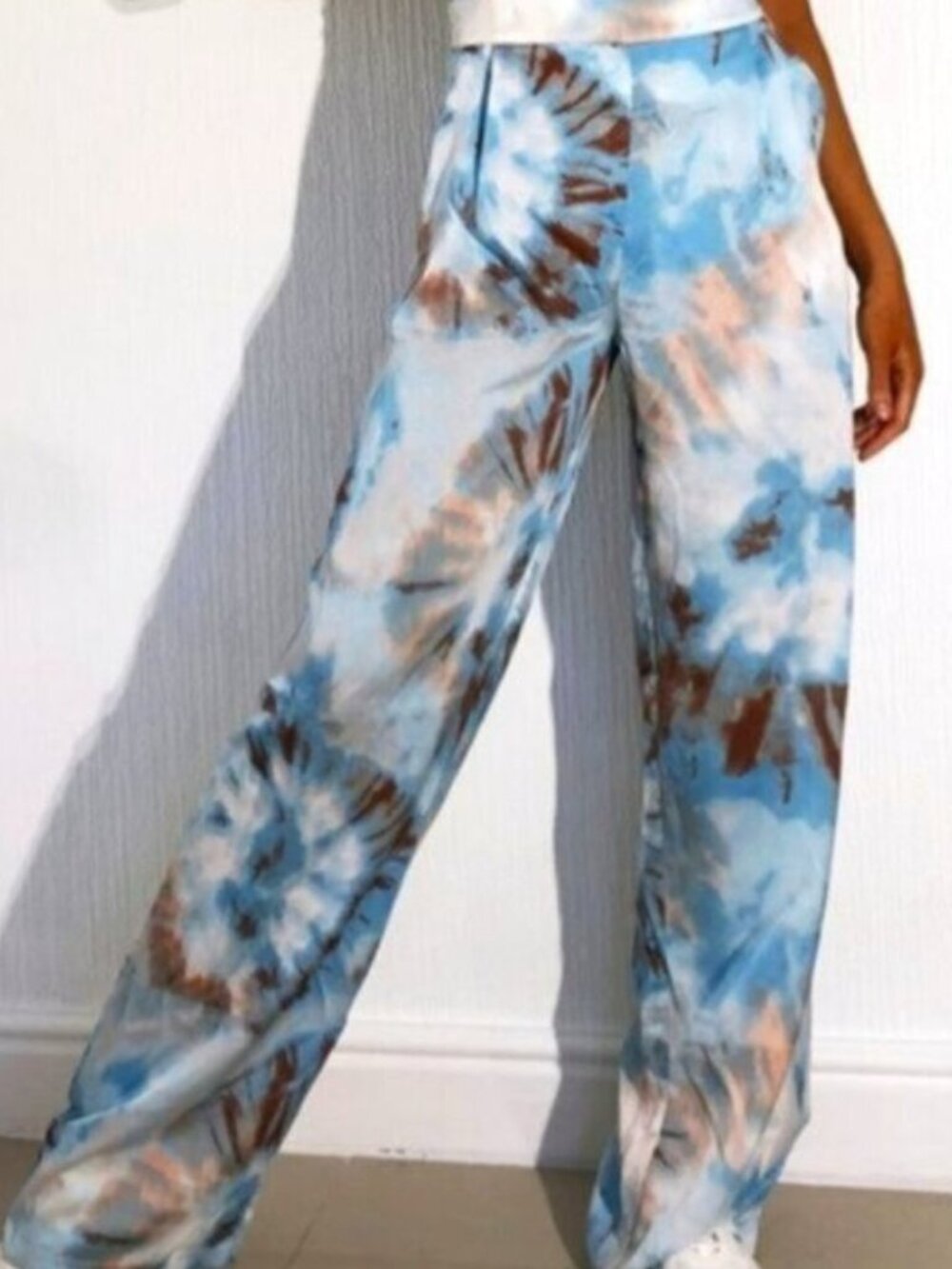 PrettyLittleThing blue tie dye wide leg pants